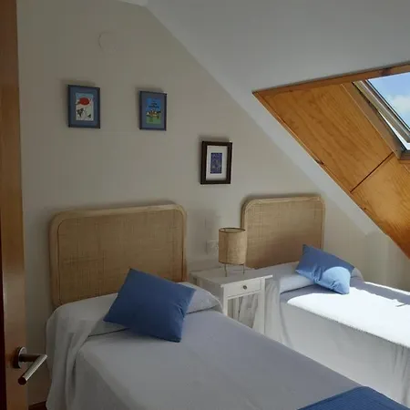 Atico Con Terraza Y Piscina Comunitaria Апартаменты
