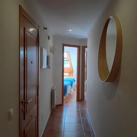Atico Con Terraza Y Piscina Comunitaria *