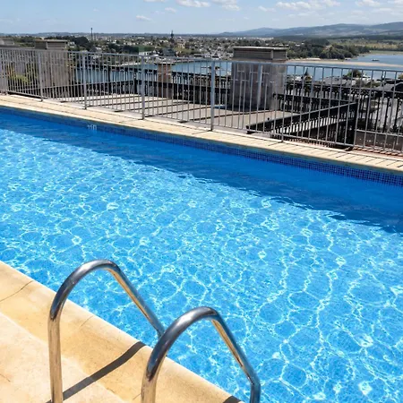 Atico Con Terraza Y Piscina Comunitaria * Ribadeo