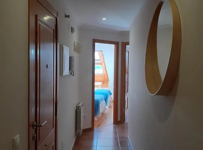 Atico Con Terraza Y Piscina Comunitaria *