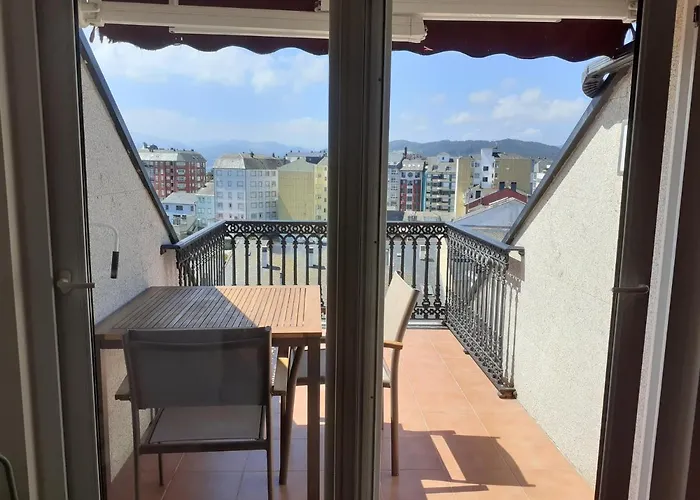 Atico Con Terraza Y Piscina Comunitaria Lejlighed *